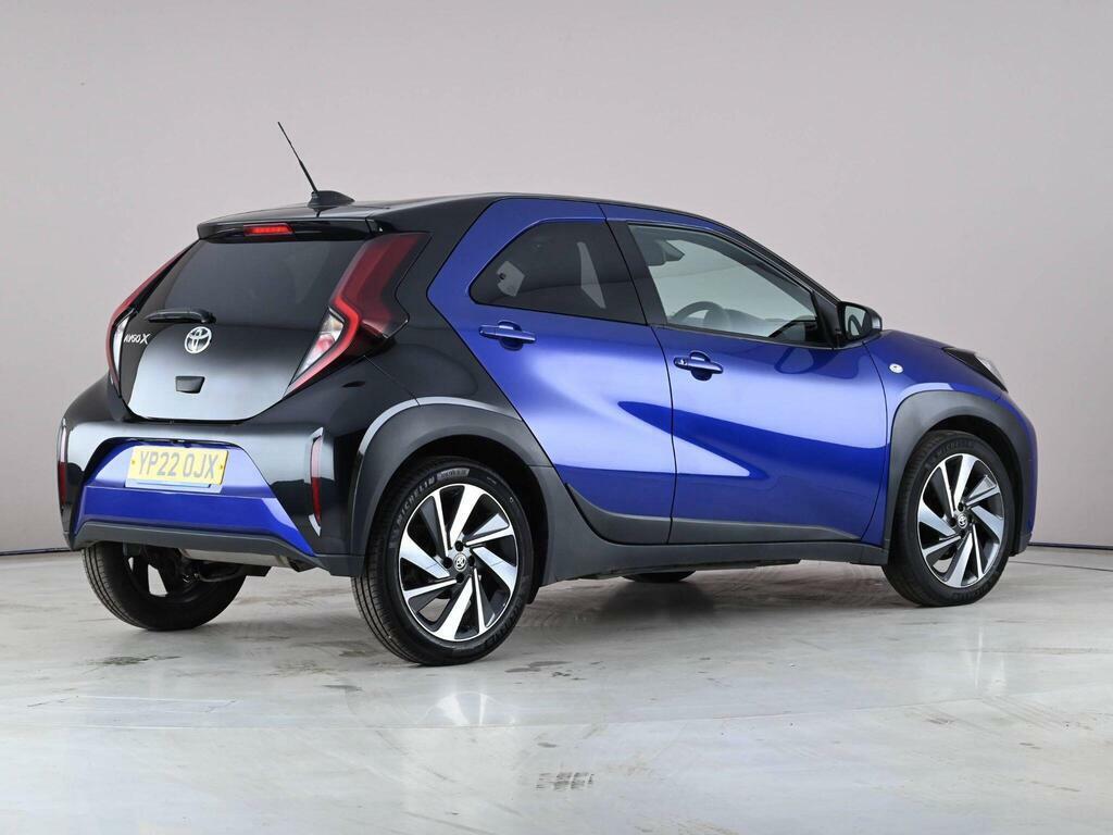 Toyota Aygo X 1.0 Vvt-i Edge Euro 6 Ss YP22OJX Blue #6
