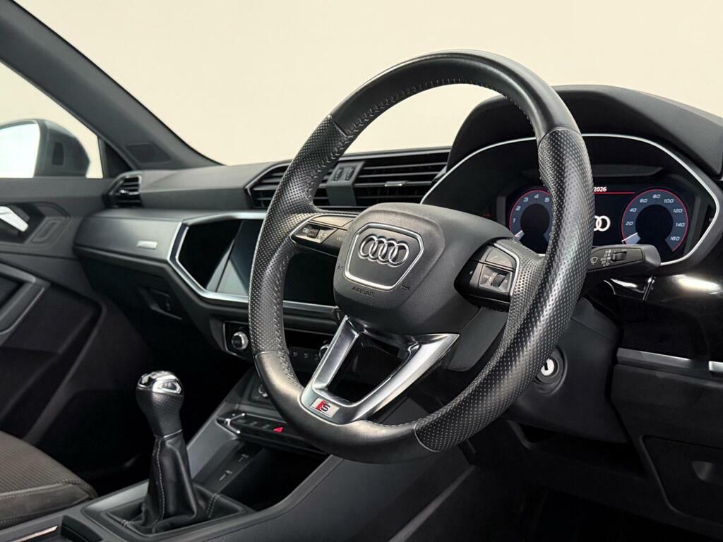Audi Q3 1.5 Tfsi Cod 35 S Line Euro 6 Ss AE69TUJ Grey #3