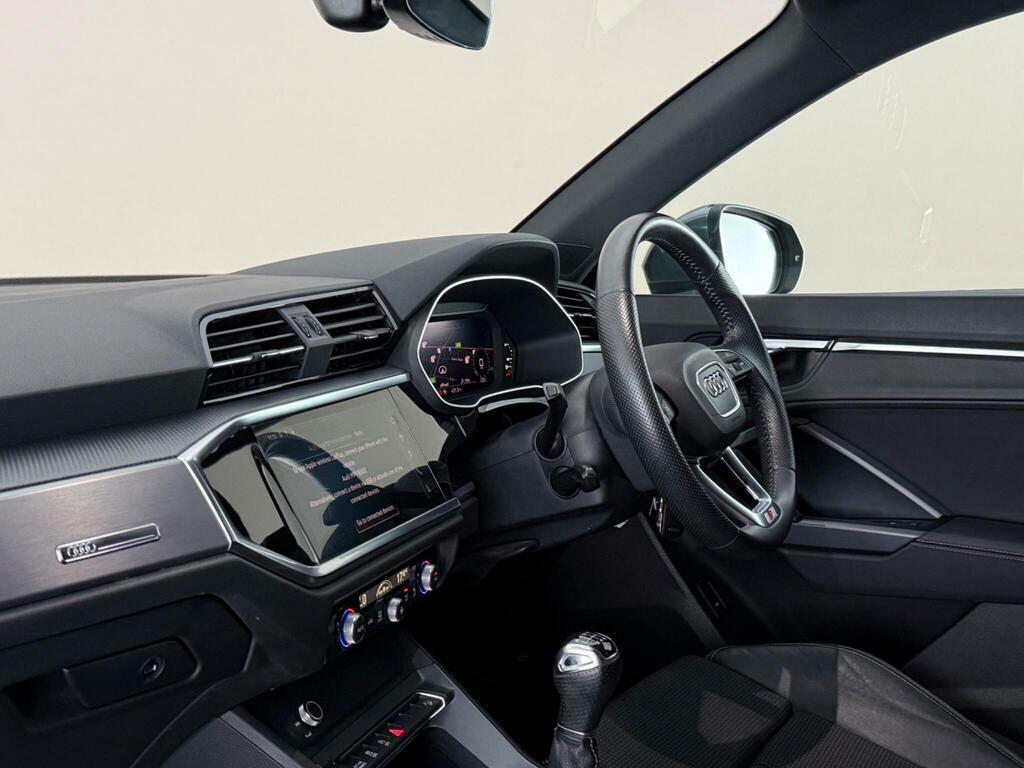 Audi Q3 1.5 Tfsi Cod 35 S Line Euro 6 Ss AE69TUJ Grey #4