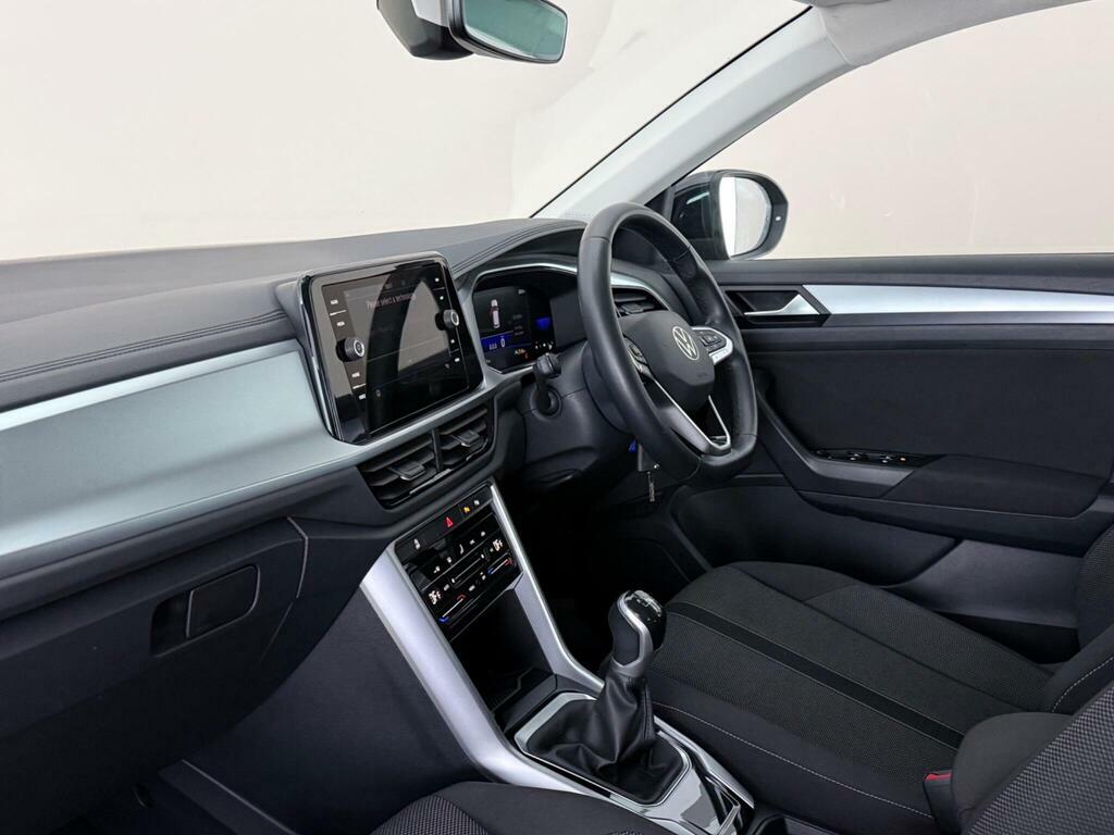 Volkswagen T-Roc 1.0 Tsi Life Euro 6 Ss GL72XPH Black #4