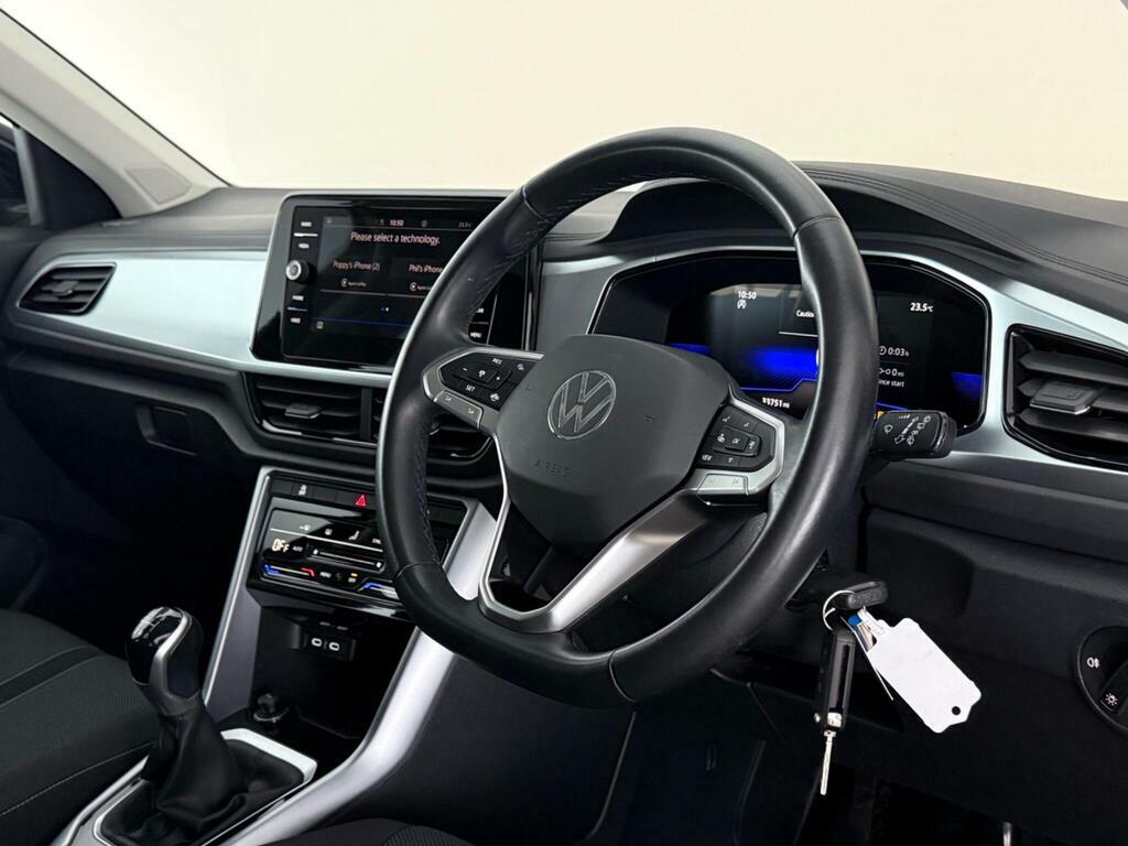 Volkswagen T-Roc 1.0 Tsi Life Euro 6 Ss GL72XPH Black #3
