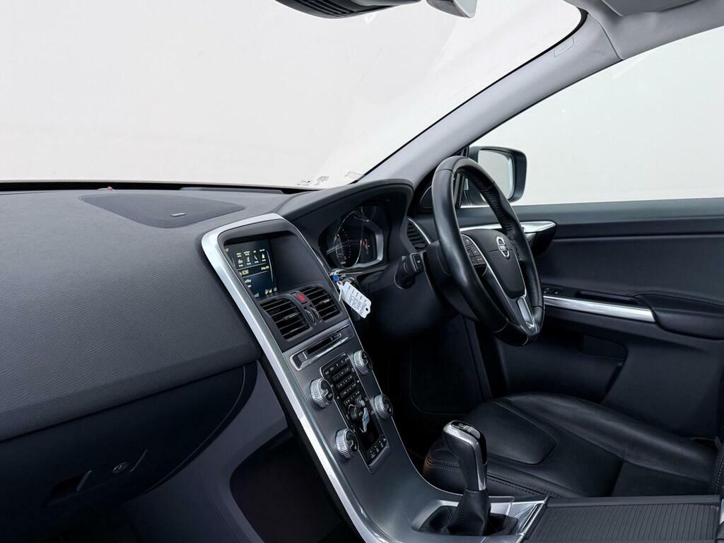 Volvo XC60 2.0 D4 Se Lux Nav Euro 6 Ss Silver #4