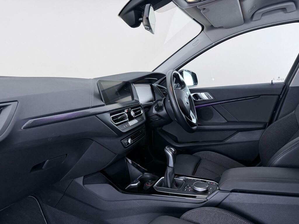 BMW 1 Series 1.5 118I Sport Lcp Euro 6 Ss Black #4