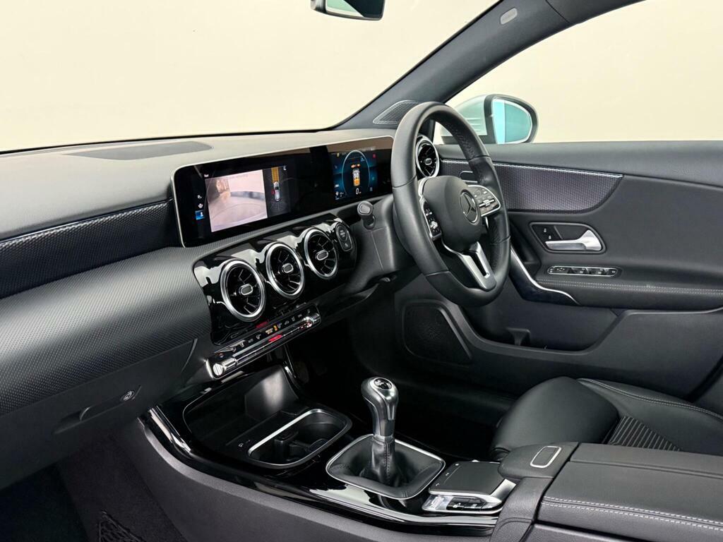 Mercedes-Benz A Class 1.3 A180 Sport Executive 7G-dct Euro 6 Ss GL19ECC Silver #4