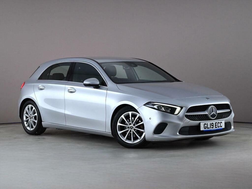 Mercedes-Benz A Class 1.3 A180 Sport Executive 7G-dct Euro 6 Ss Silver