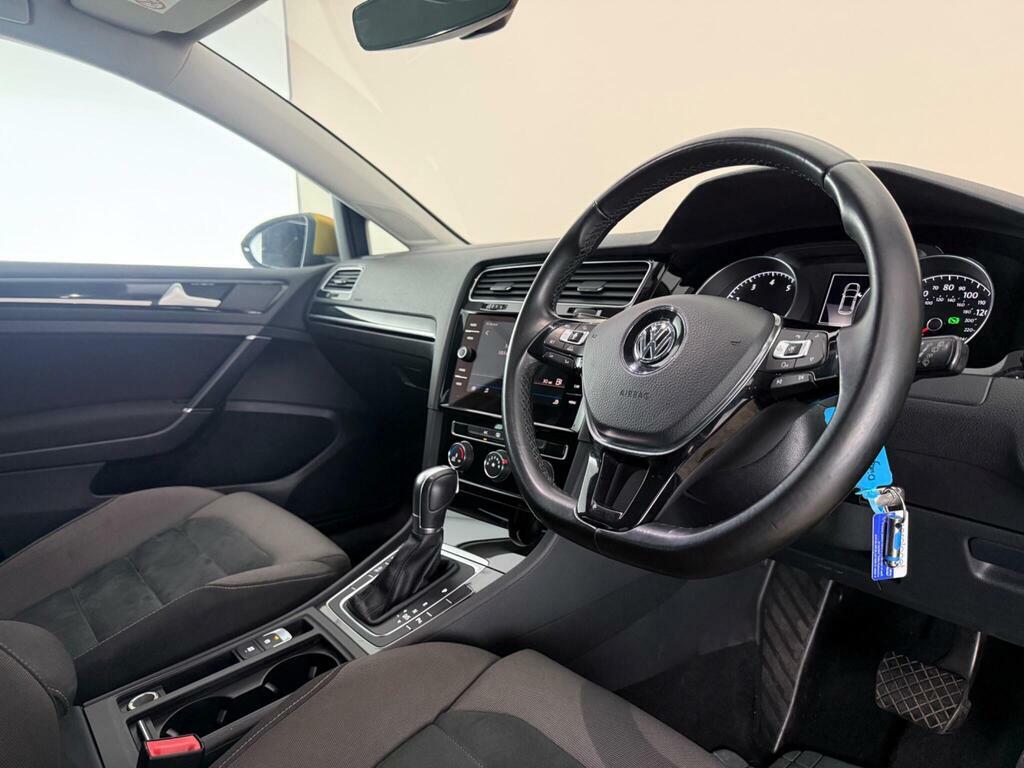 Volkswagen Golf 1.5 Tsi Evo Gt Dsg Euro 6 Ss AF18NUH Yellow #3