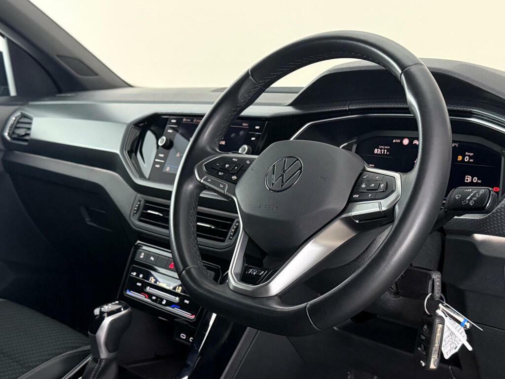 Volkswagen T-Cross 1.0 Tsi R-line Dsg Euro 6 Ss LT71GCZ Black #3