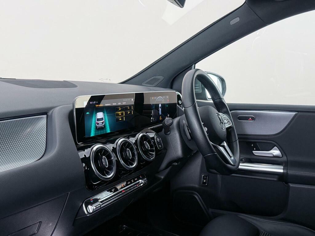 Mercedes-Benz B Class 1.3 B180 Sport Executive 7G-dct Euro 6 Ss KJ69FTU Grey #4