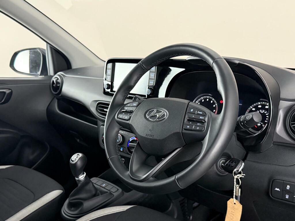 Hyundai I10 1.0 Se Connect Euro 6 Ss ME21CXB Grey #3