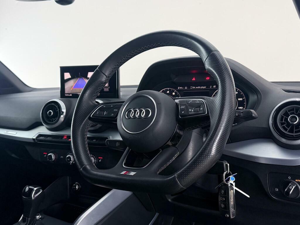 Audi Q2 1.5 Tfsi Cod 35 Black Edition S Tronic Euro 6 Ss LR22UJM White #3