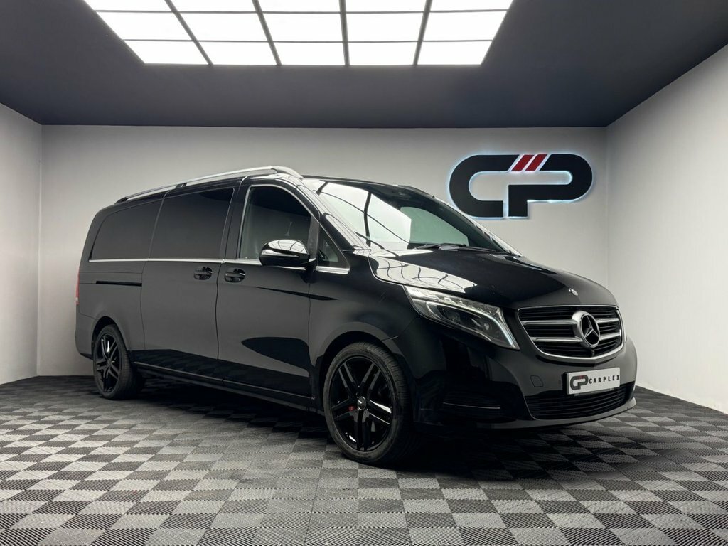 Mercedes-Benz V Class 2.2L Sport Black #4