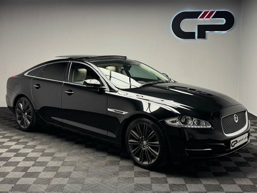 Jaguar XJ 5L Portfolio Black