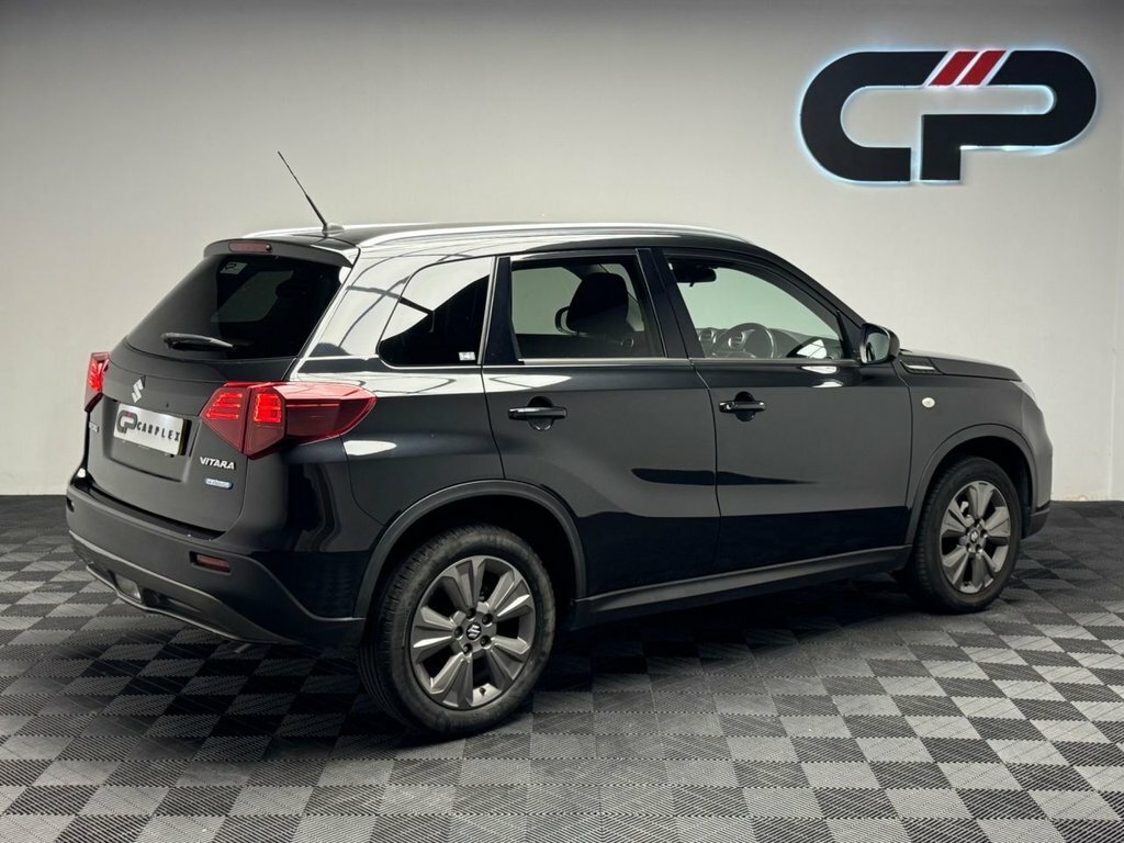 Suzuki Vitara Suv GY71DDF Black #2