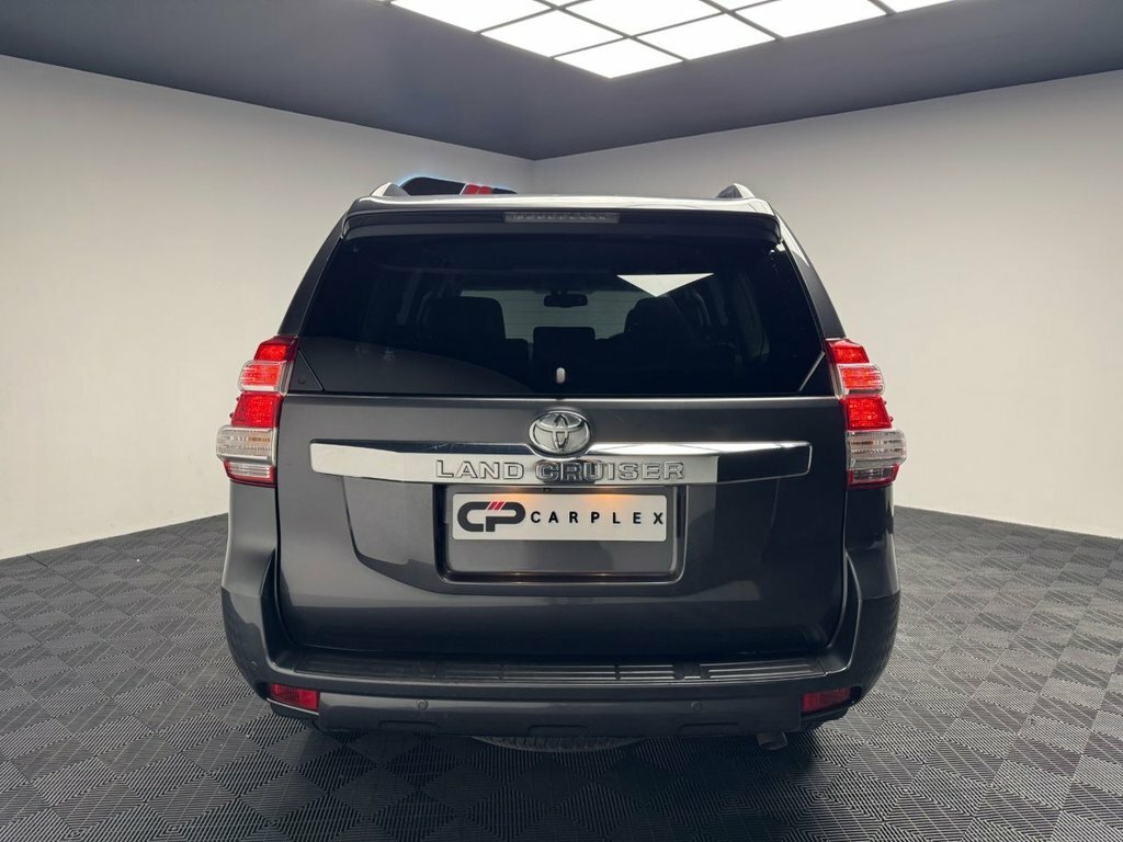 Toyota Land Cruiser 2.8 D-4d Icon 7 Seats - 2017 67 White #15