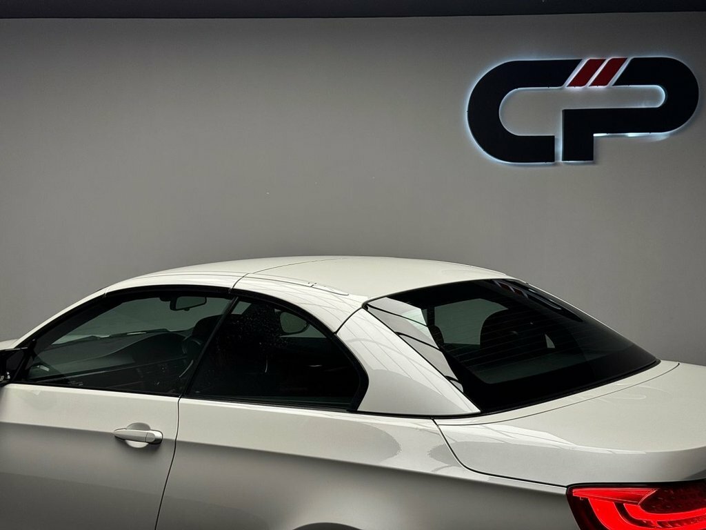BMW M3 M3 Semi-auto White #17