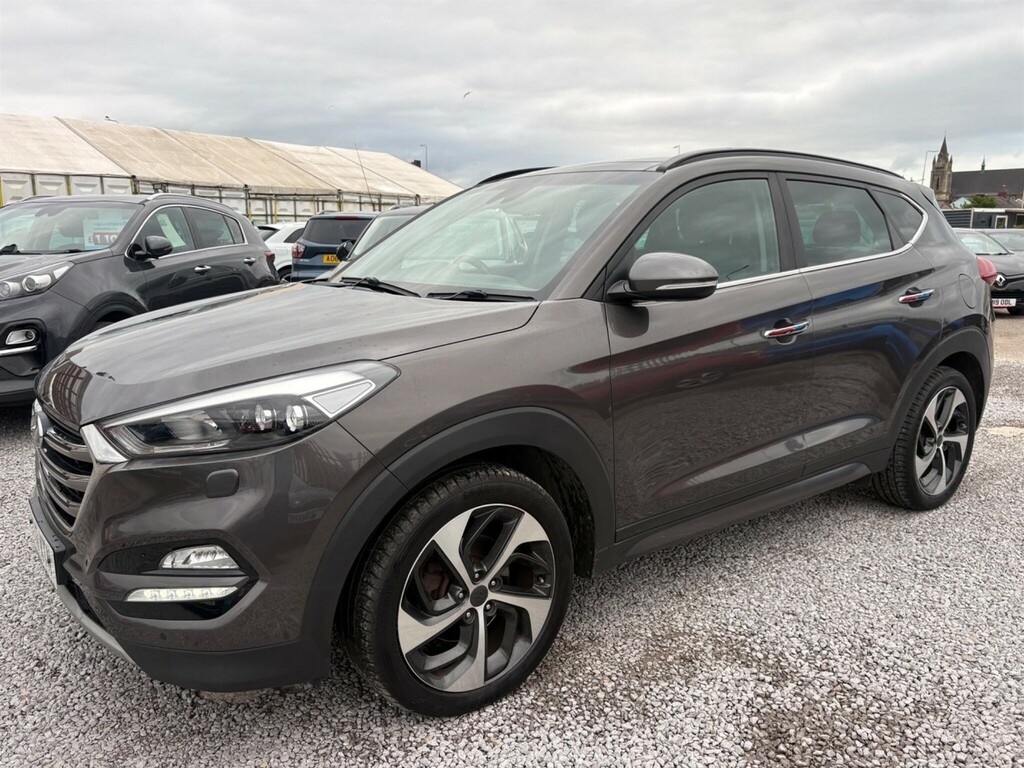 Hyundai Tucson 2.0 Crdi Blue Drive Premium Se Euro 6 Ss BT17XTN Grey #3