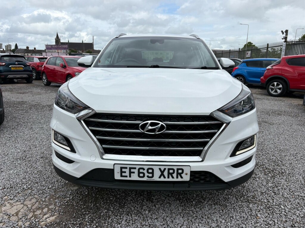Hyundai Tucson 1.6 Gdi Se Nav Euro 6 Ss EF69XRR White #3