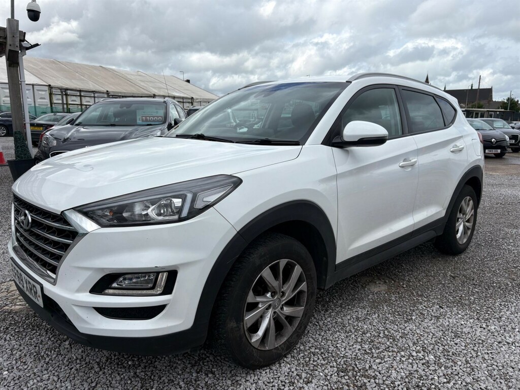 Hyundai Tucson 1.6 Gdi Se Nav Euro 6 Ss White