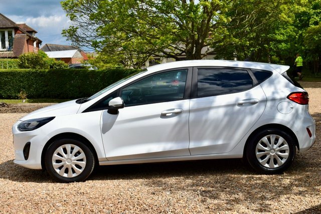 Ford Fiesta 1.0T Ecoboost Mhev Trend Hatchback Hybr HV22LFF White #4