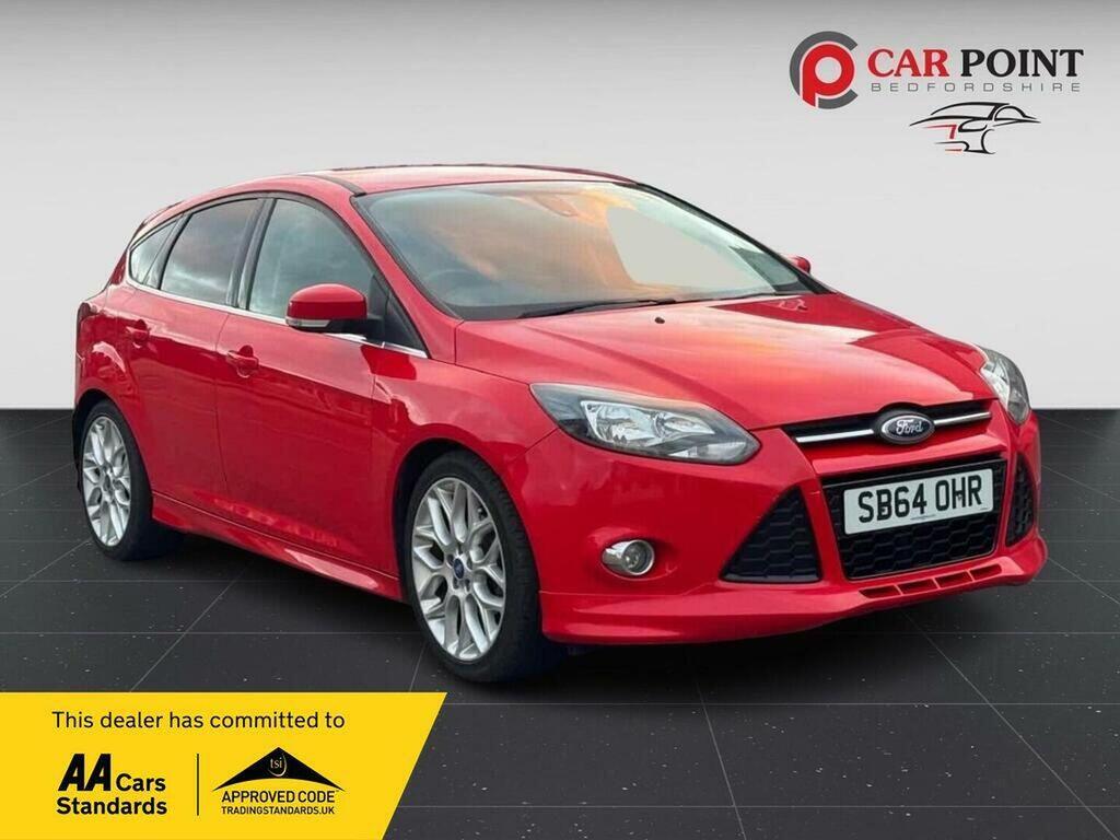 Ford Focus Hatchback 1.6 Tdci Zetec S Euro 5 Ss 2014 Red