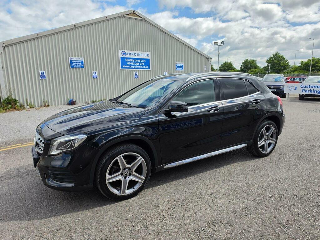 Mercedes-Benz GLA Class Suv 2.1 Gla200d Amg Line Premium 7G-dct 4Matic E YY18YYG Black #3