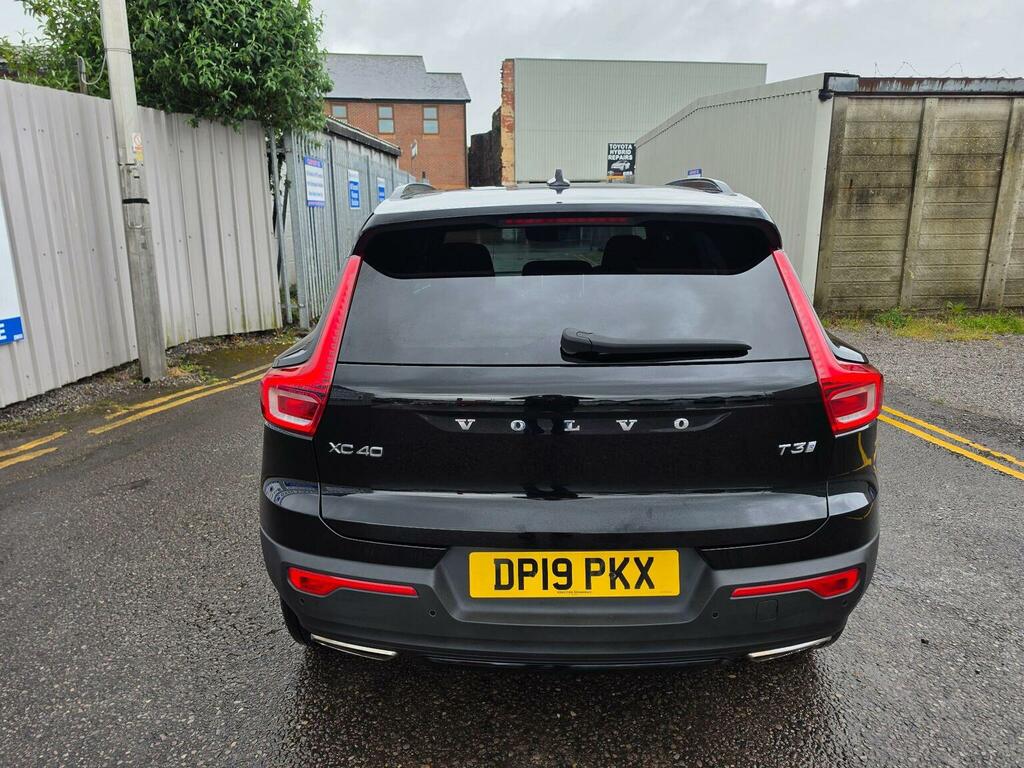 Volvo XC40 Suv 1.5 T3 R-design Euro 6 Ss 201919 DP19PKX Black #5