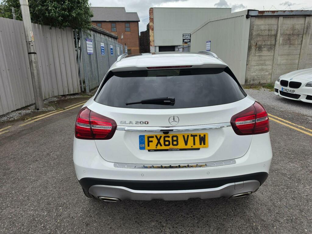 Mercedes-Benz GLA Class Suv 1.6 Gla200 Sport Premium Plus Euro 6 Ss 5 FX68VTW White #5