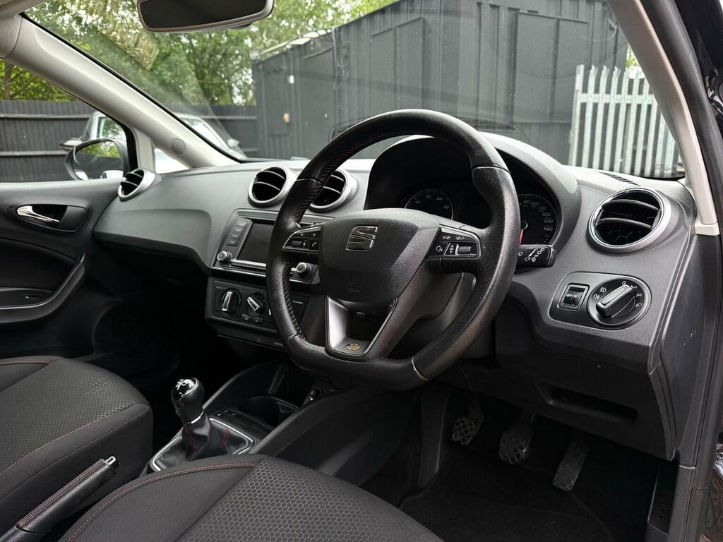 Seat Ibiza 1.2 Tsi Fr Euro 6 201717 AJ17BWU Black #2