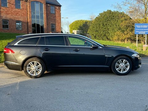 Jaguar XF 2.2 Xf Luxury MV15NGO #3