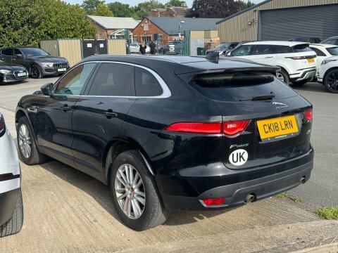 Jaguar F-Pace 2.0 F-pace Portfolio CK18LRN #2