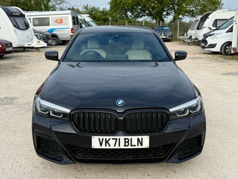 BMW 5 Series 2.0 530E M VK71BLN #5