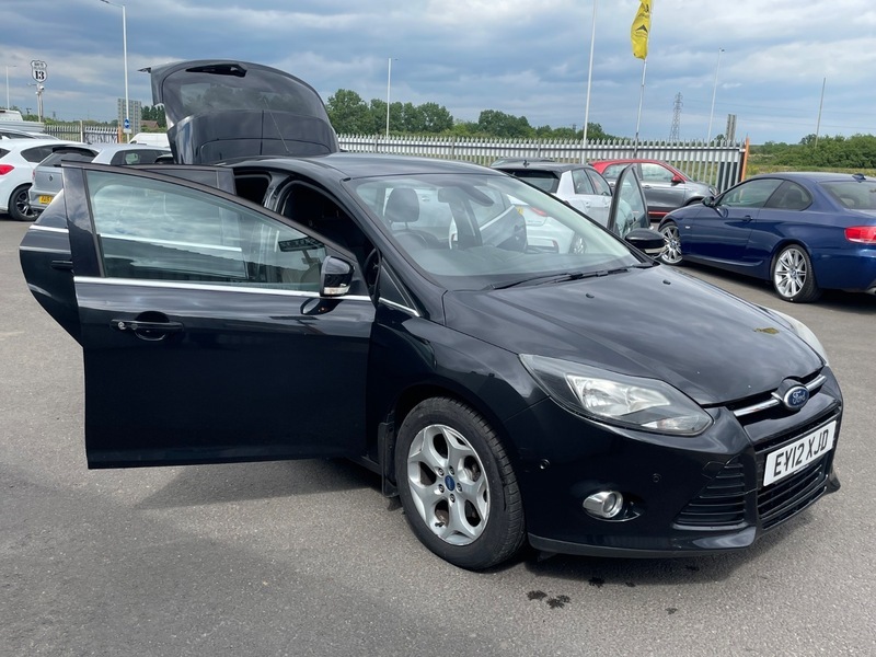 Ford Focus 1.0 Titanium EY12XJD #4