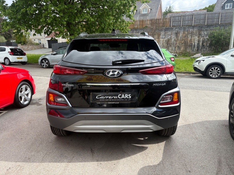 Hyundai Kona Premium Black #5