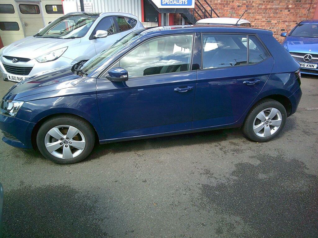 Skoda Fabia 1.0 Se Euro 6 S S FG18YUE Blue #4