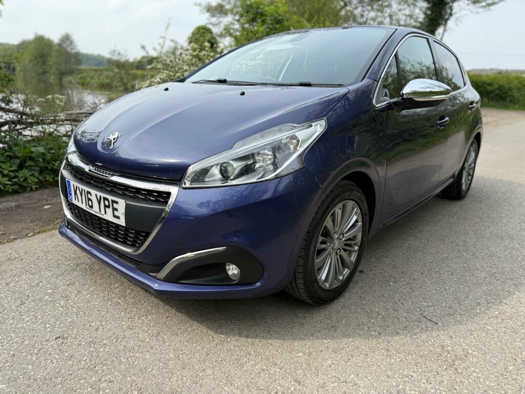 Peugeot 208 1.2 Puretech Allure Euro 6 Blue #5