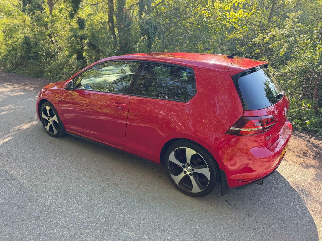 Volkswagen Golf 2.0 Tsi Bluemotion Tech Gti Launch Euro 6 Ss SV16XVO Red #6