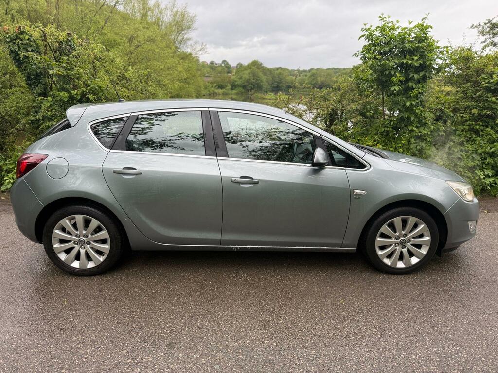 Vauxhall Astra 1.6 16V Se Euro 5 P060ZGC Silver #6