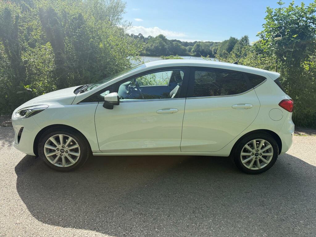 Ford Fiesta 1.0T Ecoboost Titanium Euro 6 Ss ET17EEO White #3