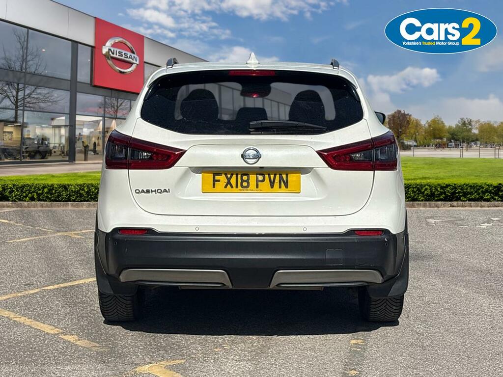 Nissan Qashqai 1.5 Dci Tekna White #4