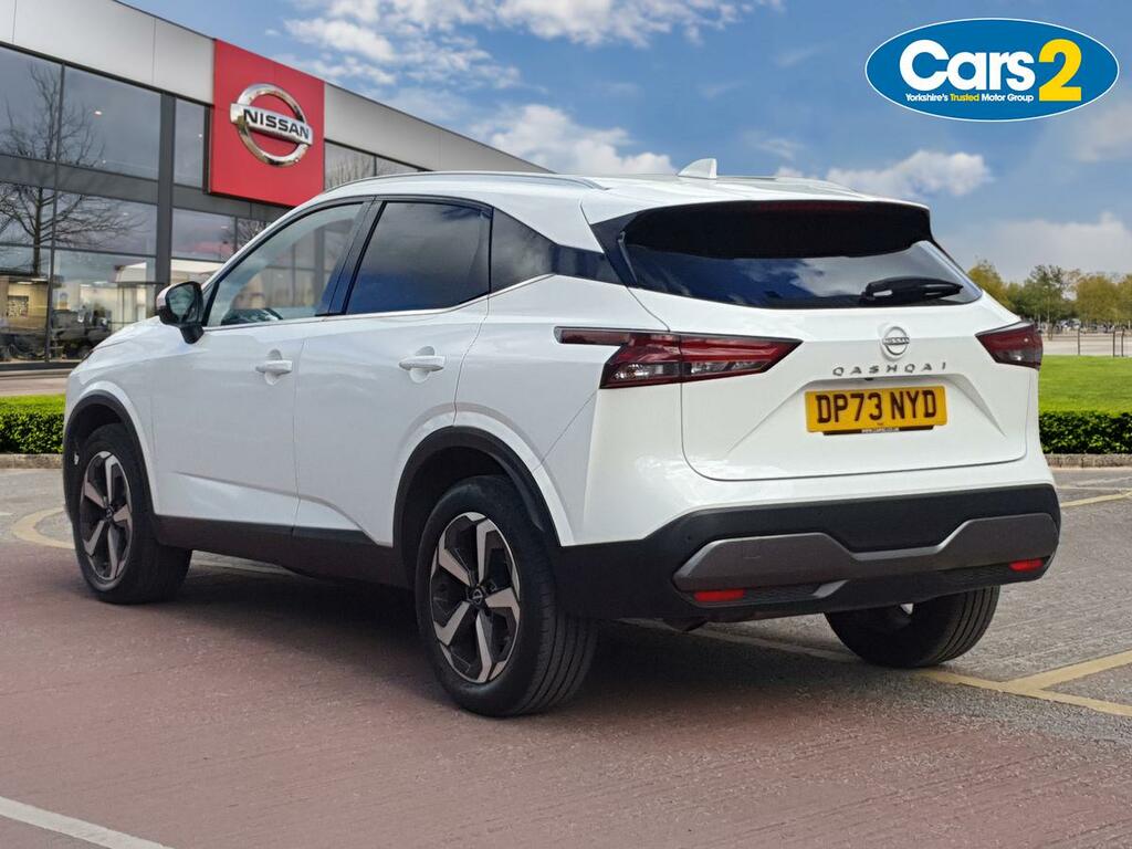 Nissan Qashqai 1.3 Dig-t Mh N-connecta DP73NYD White #5