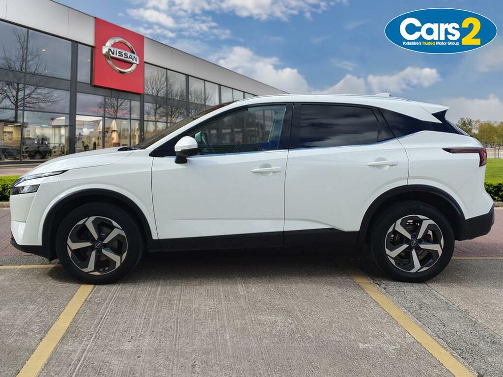 Nissan Qashqai 1.3 Dig-t Mh N-connecta DP73NYD White #6