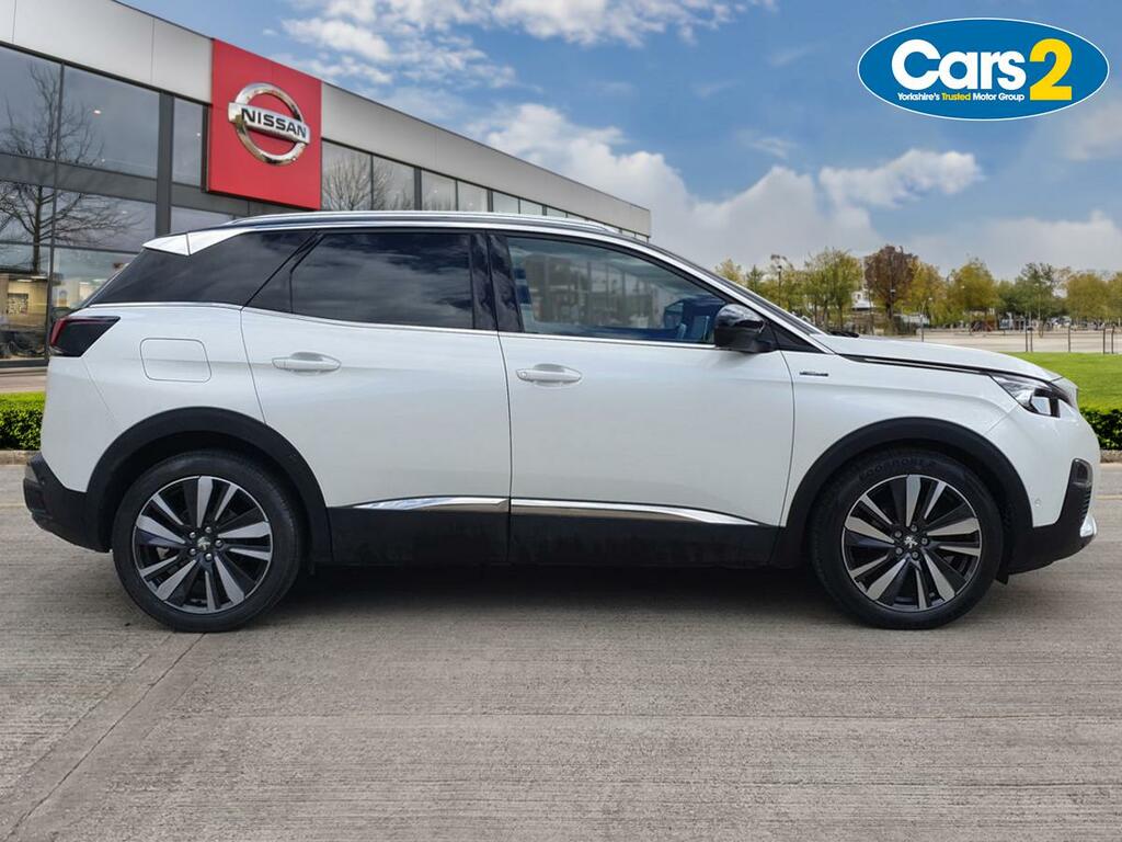 Peugeot 3008 1.2 Puretech Gt Line PG19THX White #2