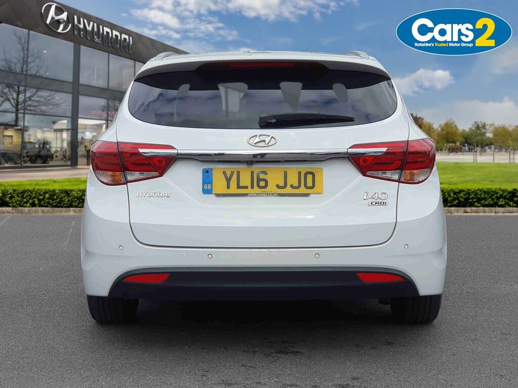 Hyundai I40 1.7 Crdi 115 Blue Drive Se Nav Business White #4