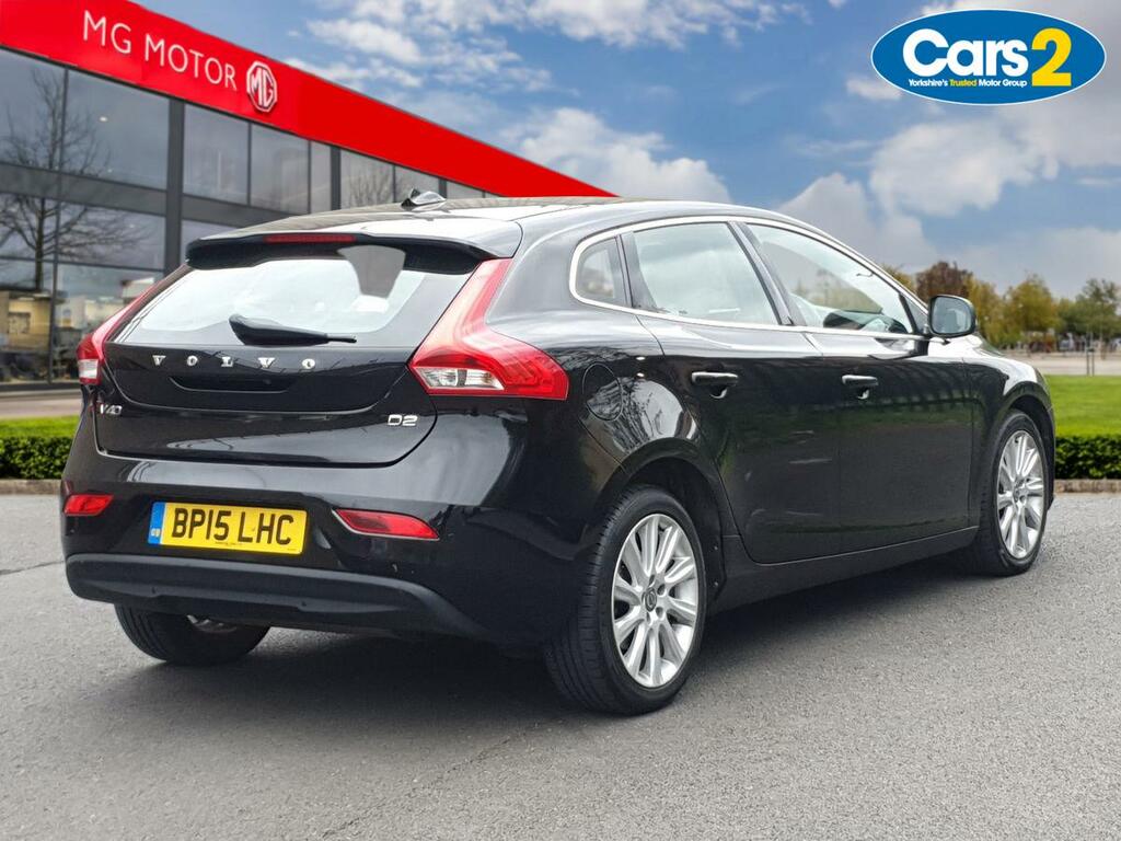 Volvo V40 D2 120 Se Lux Geartronic BP15LHC Black #3