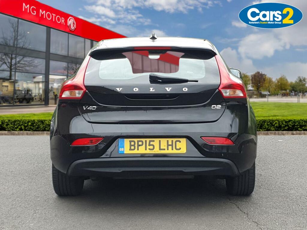 Volvo V40 D2 120 Se Lux Geartronic BP15LHC Black #4