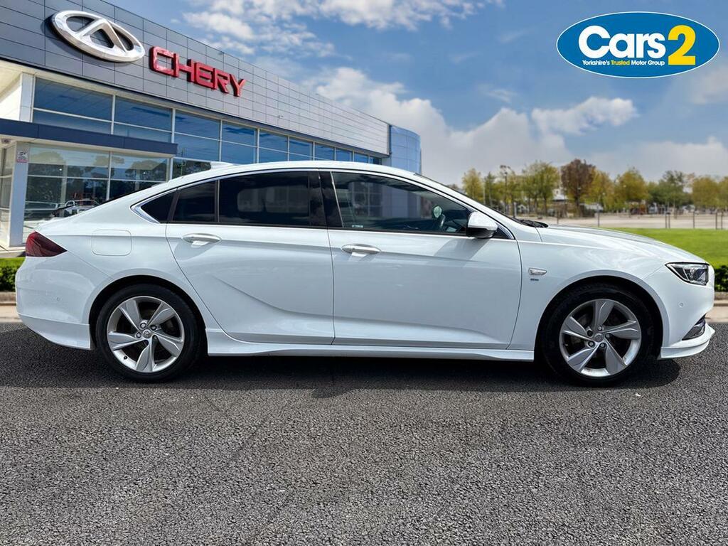 Vauxhall Insignia 1.5T Sri Vx-line Nav BU67DNE White #2