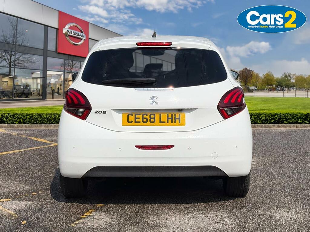 Peugeot 208 1.2 Puretech 82 Tech Edition Start Stop CE68LHH White #4