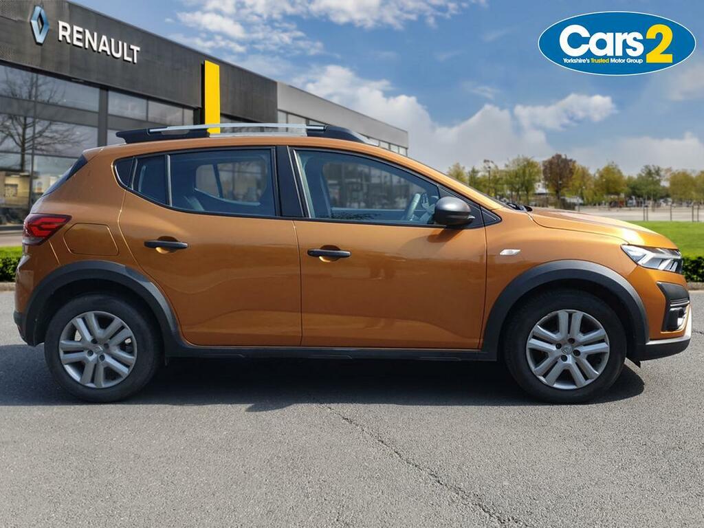 Dacia Sandero Stepway 1.0 Tce Essential YE72NJO Orange #3