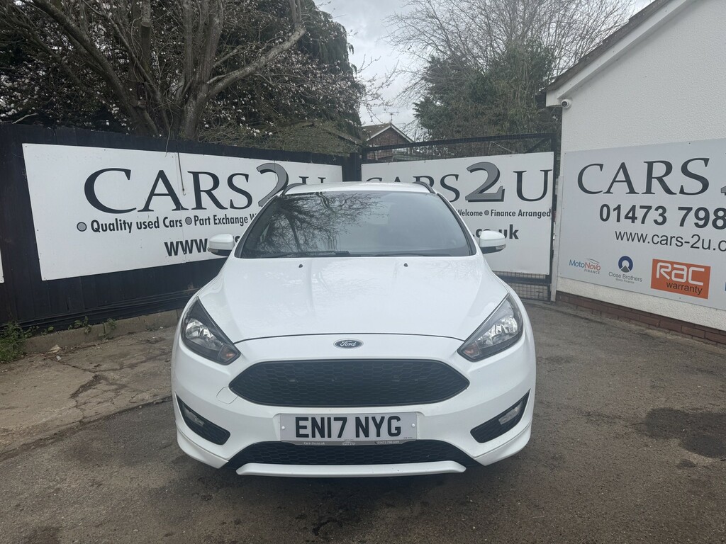 Ford Focus Estate 1.5 Tdci Ecoboost St-line 2017 White #3