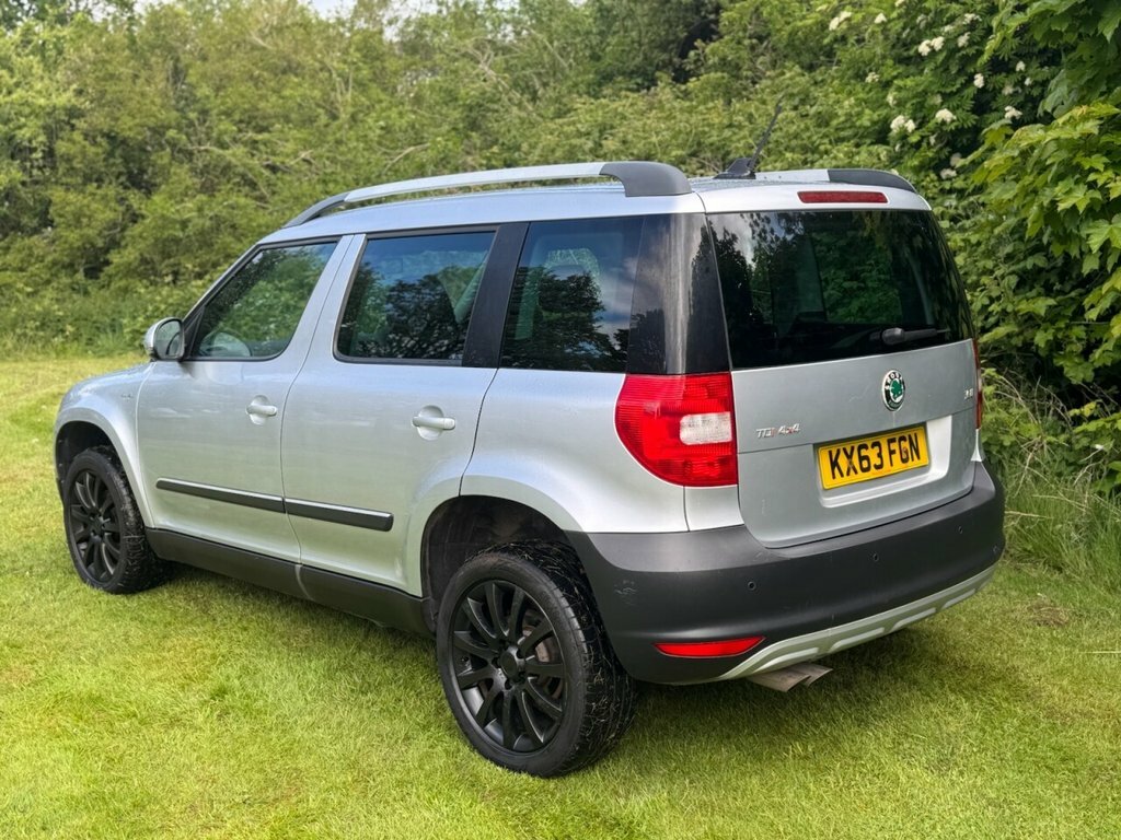 Skoda Yeti 2L Laurin Klement Silver #5